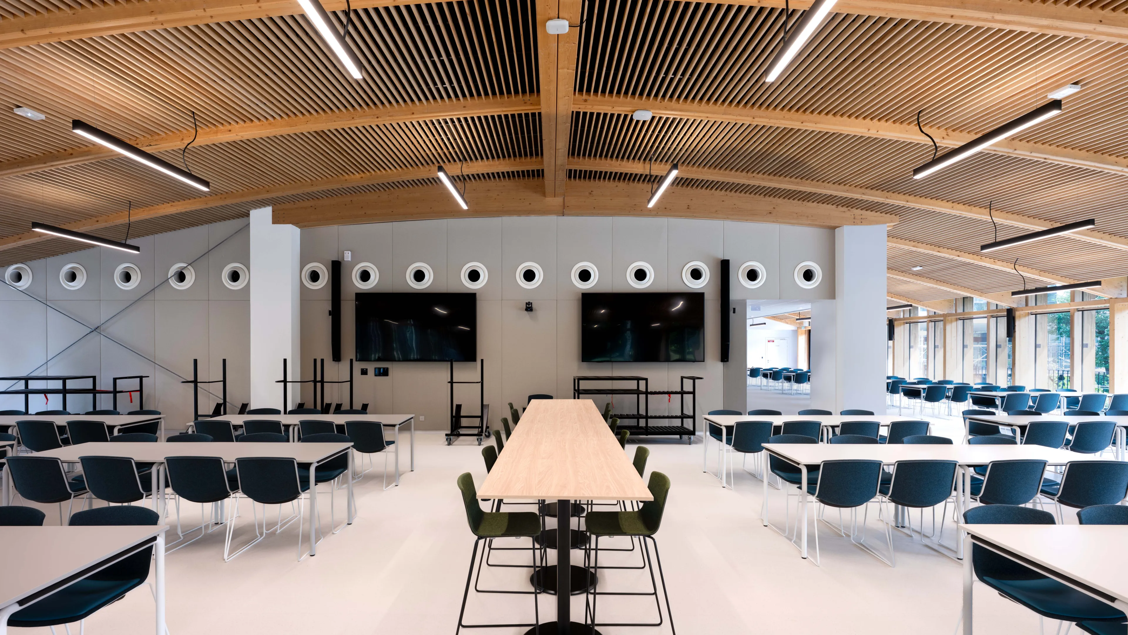 espace intérieur restaurant