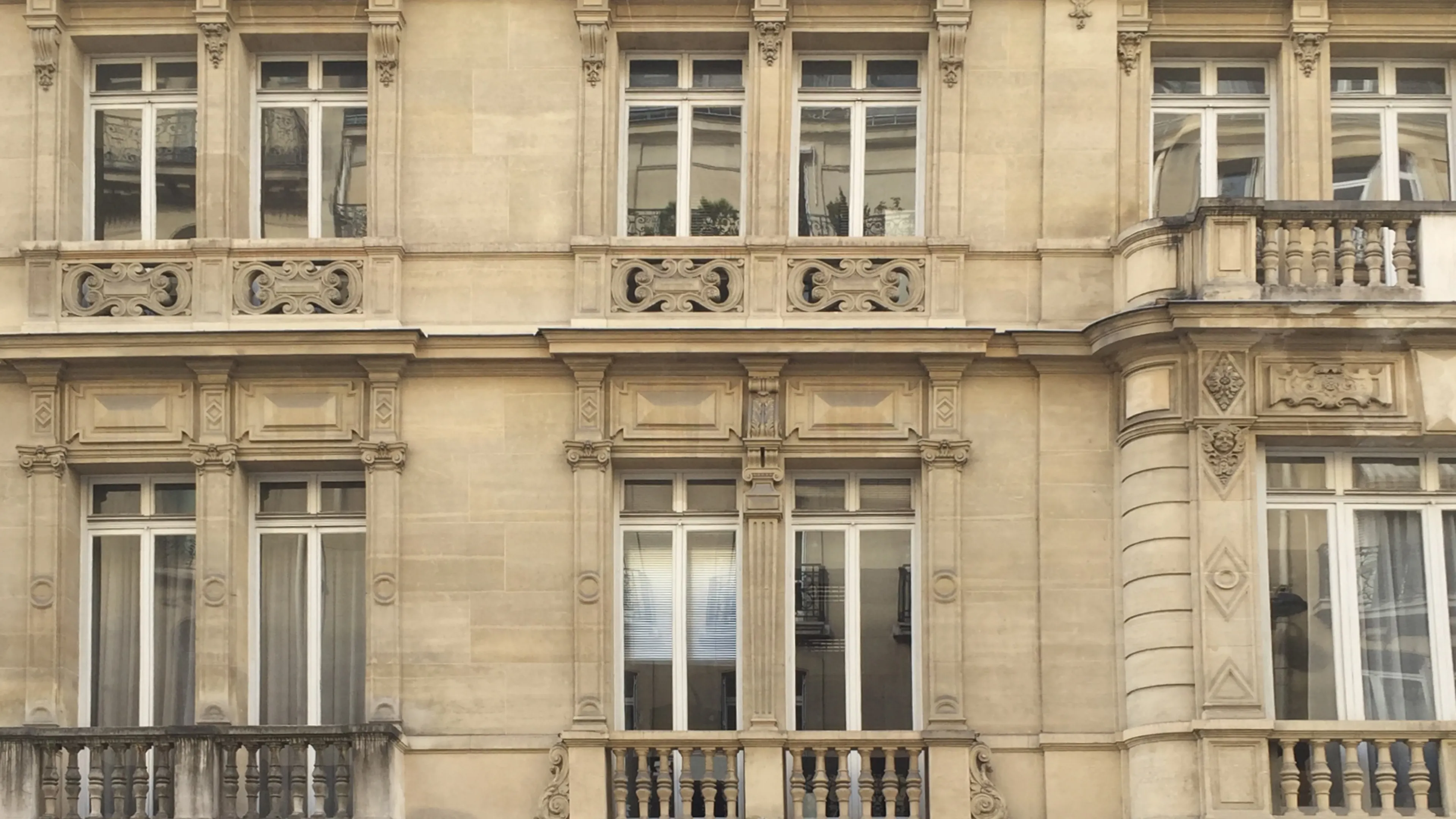 01-FACADE_0