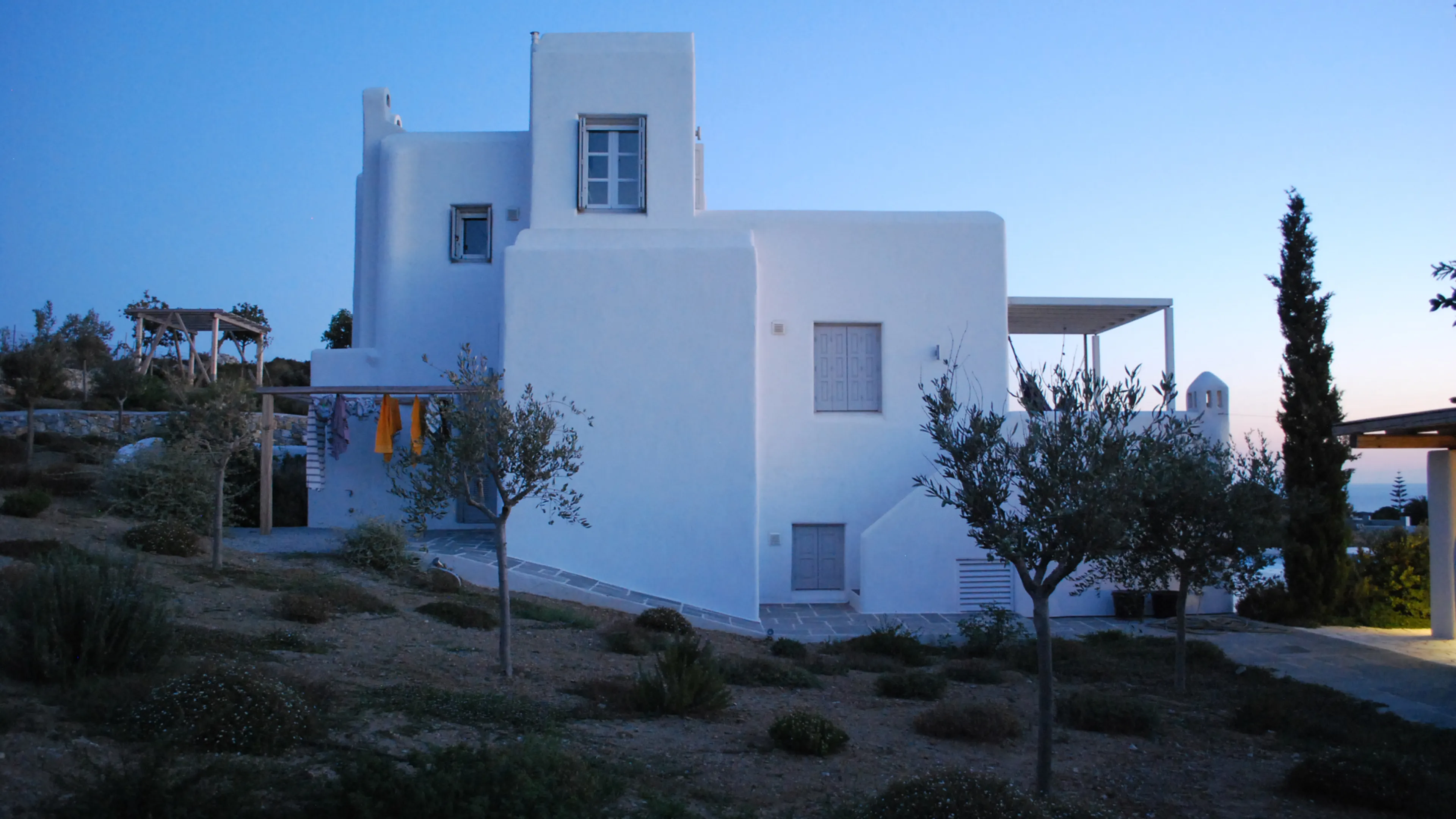 03a-Photo1-Construction-Villa-Grece-Naxos-Piscine-Atela-Architectes_0