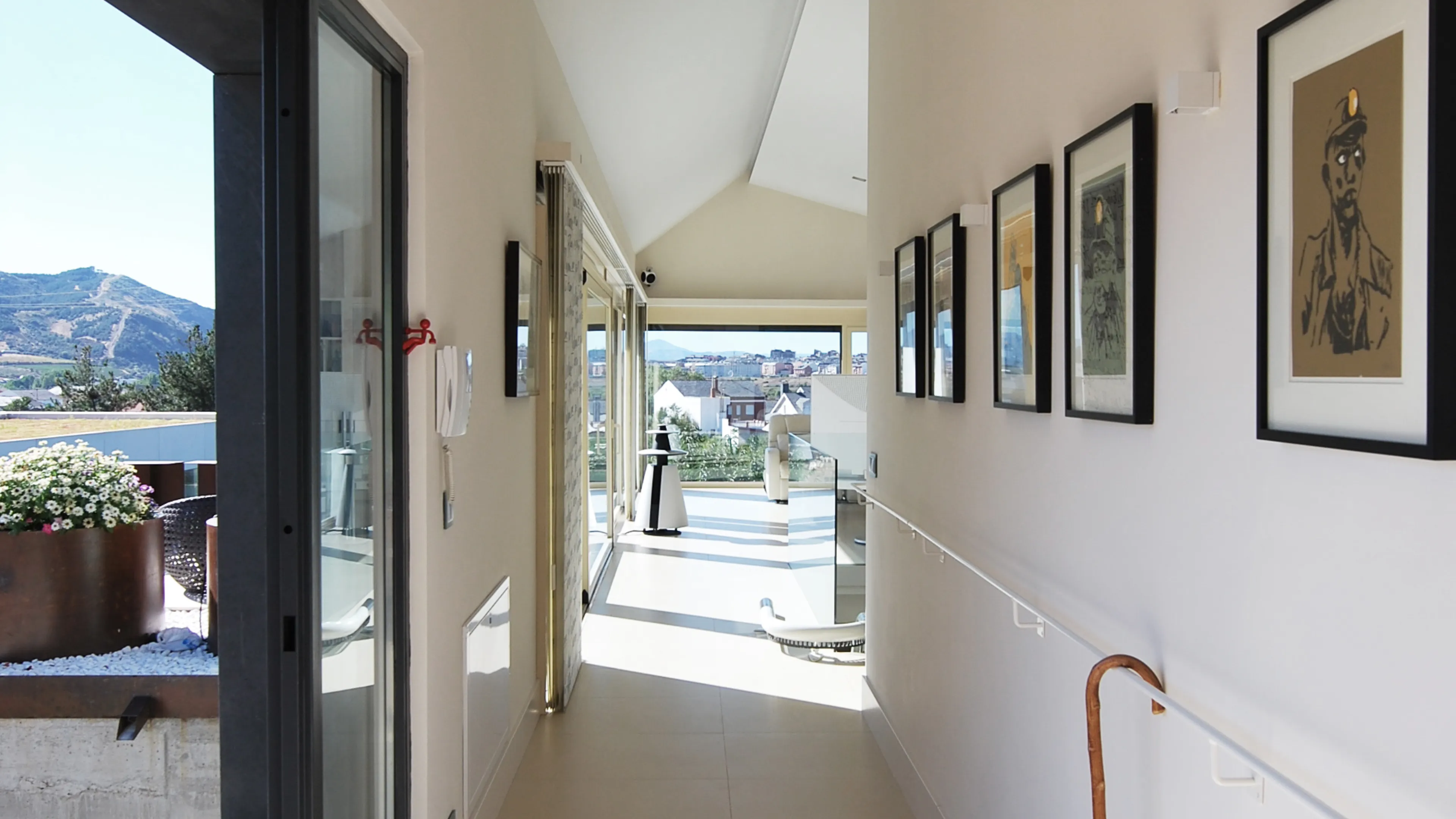 06b-Construction-Villa-Ponferrada-Espagne-Piscine-Interieur-Atela-Architectes_0
