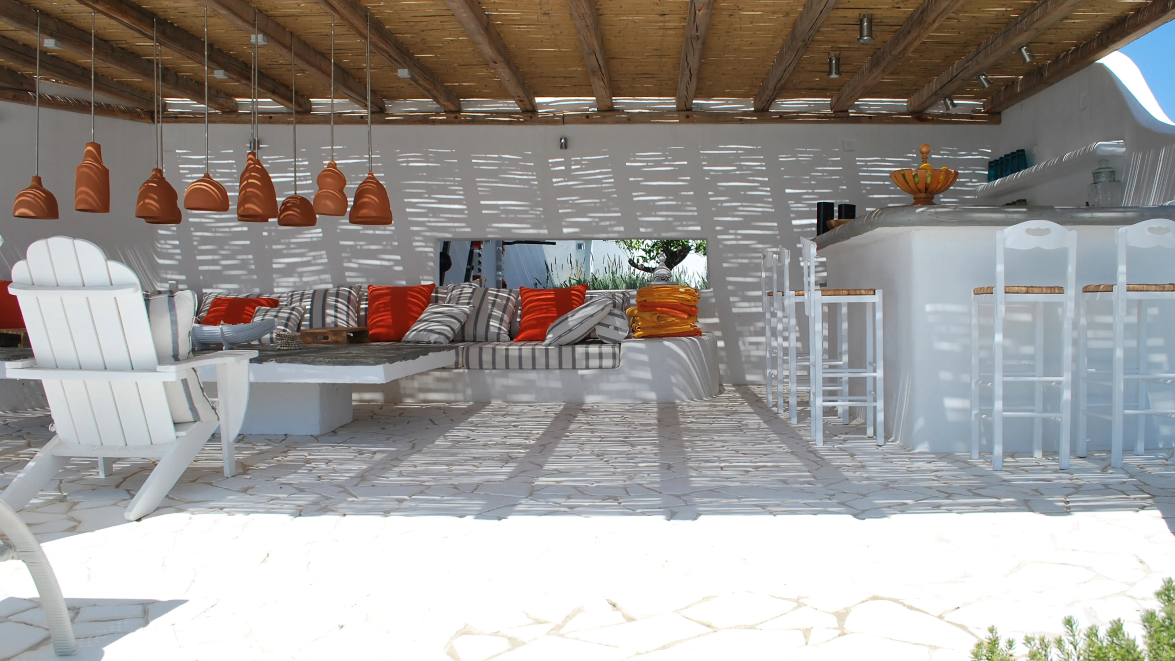 12-Photo-Construction-Villa-Grece-Naxos-Piscine-Atela-Architectes.jpg_0
