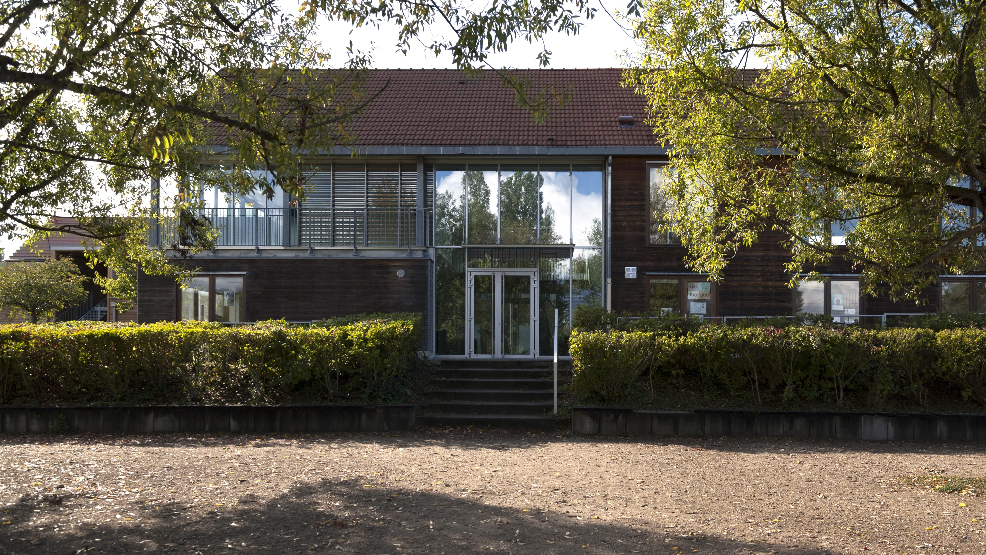 Vauhallan_02_0_0