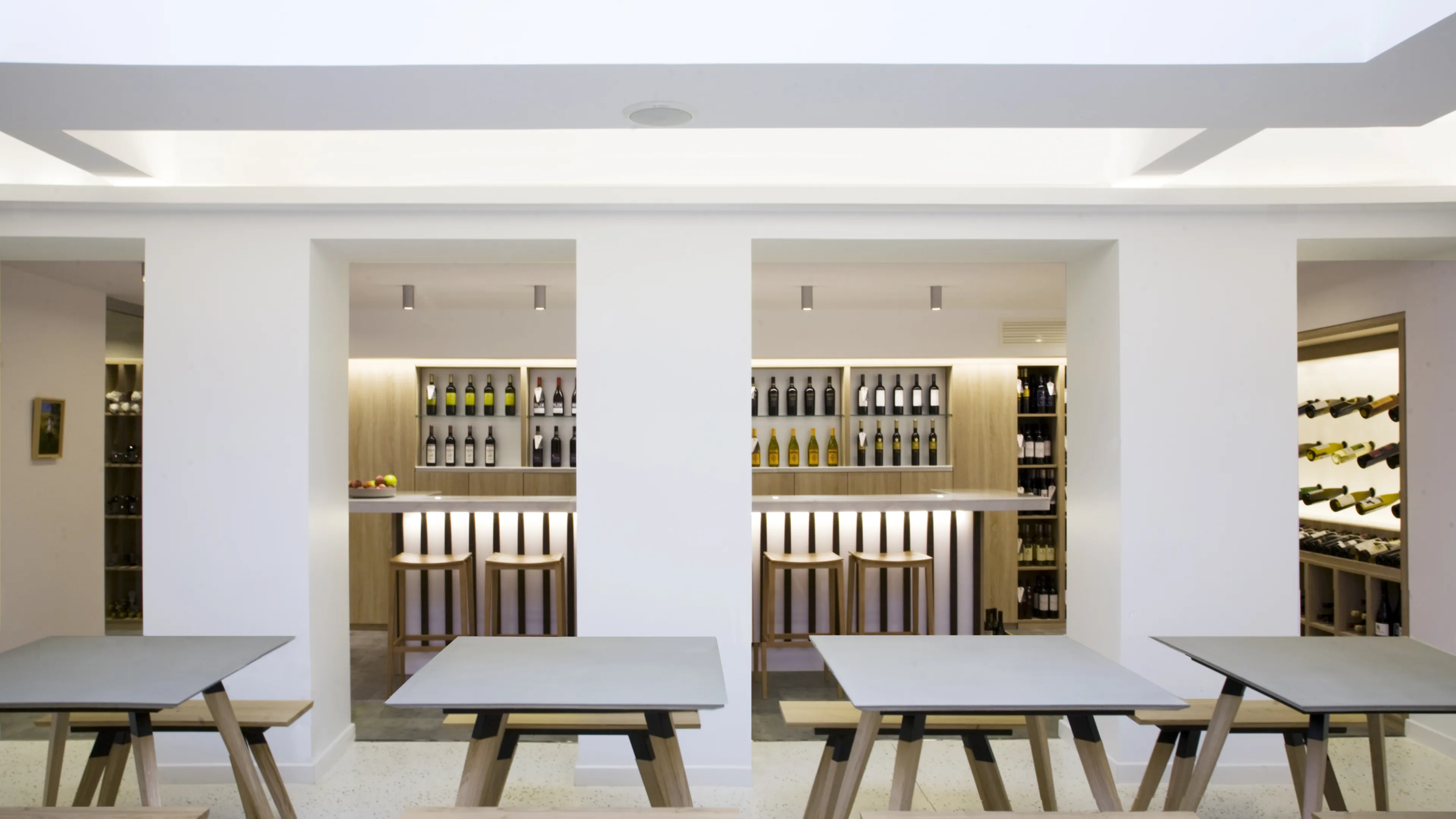 04-Bar-Cave-a-Vin-Architecture-Interieur-Aménagement-Salle-de-Reception-Soif-D'Ailleurs-Paris3_2_0